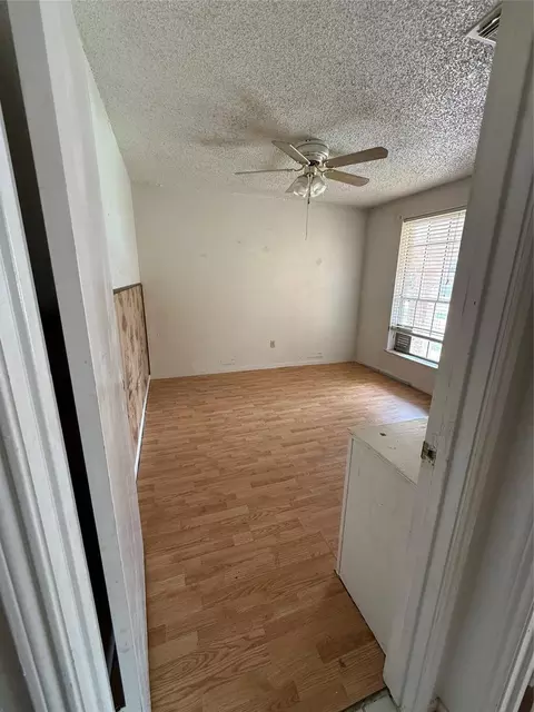 Bedroom - 23914 Spring Briar Ln, Spring, TX 77373 photo 2 of 3