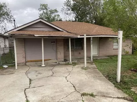 3827 Amos St, Houston, TX 77021