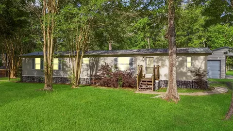 100 County Road 6478, Dayton, TX 77535