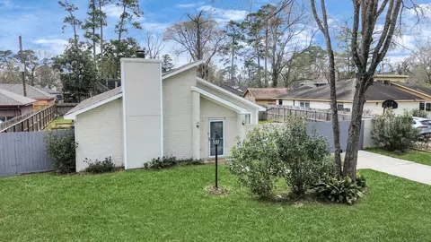 619 Shenandoah Dr, Shenandoah, TX 77381