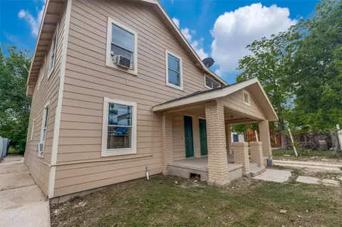812 Maltby St #6, Houston, TX 77011