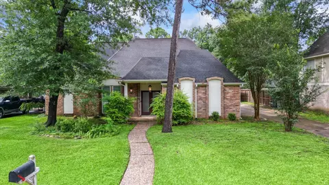 12015 Fawnview Dr, Houston, TX 77070