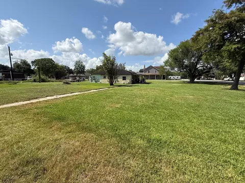 3121 Hillsdale St, La Porte, TX 77571