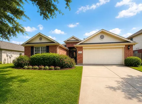 4123 Applecreek Bend Dr, Stafford, TX 77477