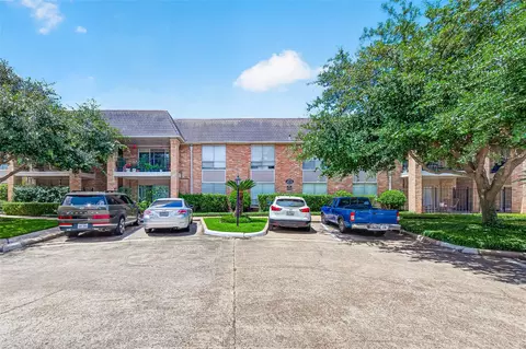 2234 S Piney Point Rd #206, Houston, TX 77063