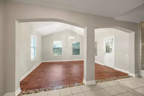 Living - 23826 Lestergate Dr, Spring, TX 77373 photo 2 of 6