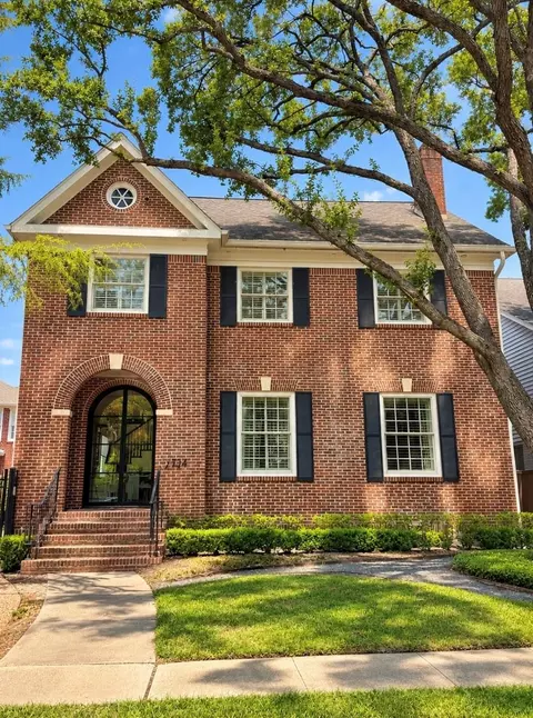 2724 Centenary St, Houston, TX 77005