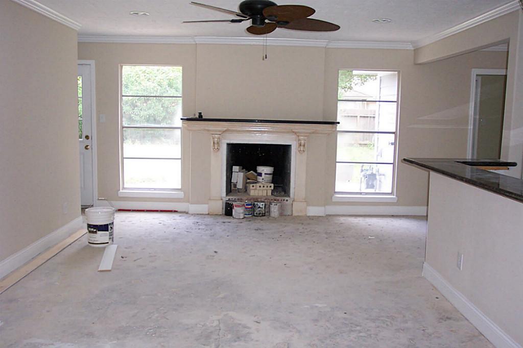1906 Mapleton Dr, Houston, TX 77043 photo 1