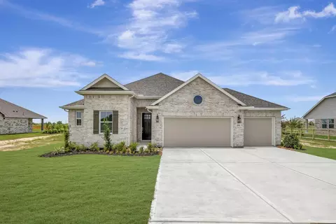215 Dunovant Dr, Sealy, TX 77474