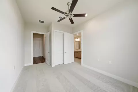 Bedroom - 10026 Larkin Cv, Willis, TX 77318 photo 3 of 6