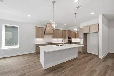 Kitchen - 10026 Larkin Cv, Willis, TX 77318 photo 3 of 4
