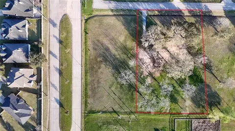 606 Sycamore Rd, Richmond, TX 77469