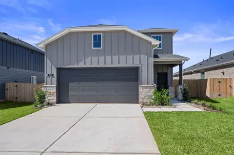 619 Amber Falls Dr, Montgomery, TX 77356