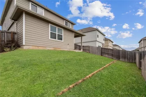 Exterior - 3027 Wolfpack Loop, Bryan, TX 77808 photo 2 of 3