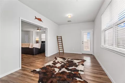 Entry Way - 3027 Wolfpack Loop, Bryan, TX 77808 photo 6 of 8