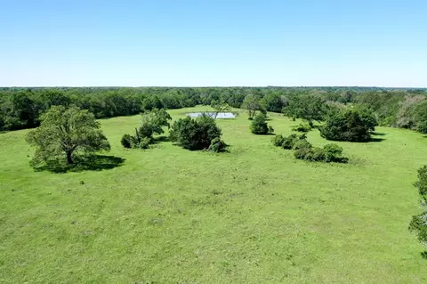 7833 Deep Well Rd, Bryan, TX 77808 photo 1