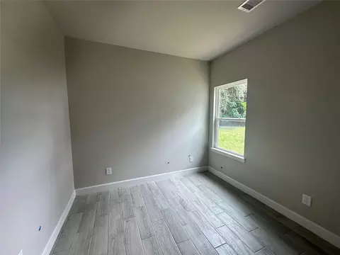 Bedroom - 104 Turner Dr, Willis, TX 77378 photo 8 of 15