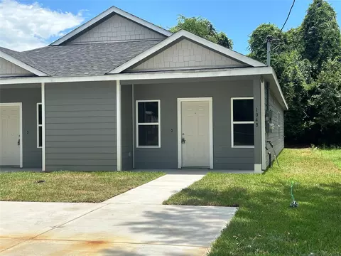 Exterior - 104 Turner Dr, Willis, TX 77378 photo 4 of 4
