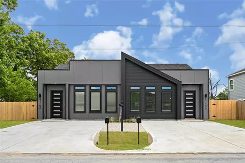 8715 Edgar St, Houston, TX 77051