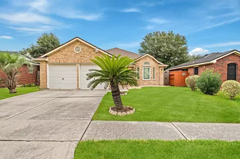 5010 E Newpark Dr, Houston, TX 77041
