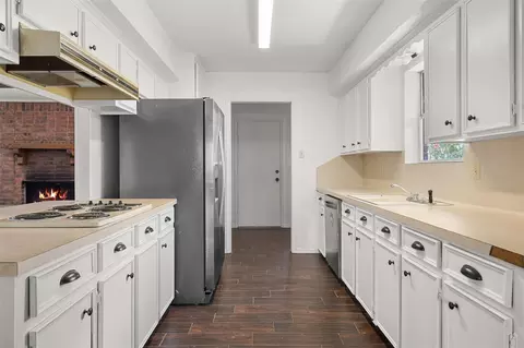 Kitchen - 1852 County Road 202, Centerville, TX 75833 photo 1 of 3