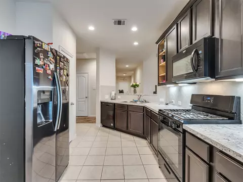 Kitchen - 22739 Highland Maple Ct, Spring, TX 77373 photo 3 of 5
