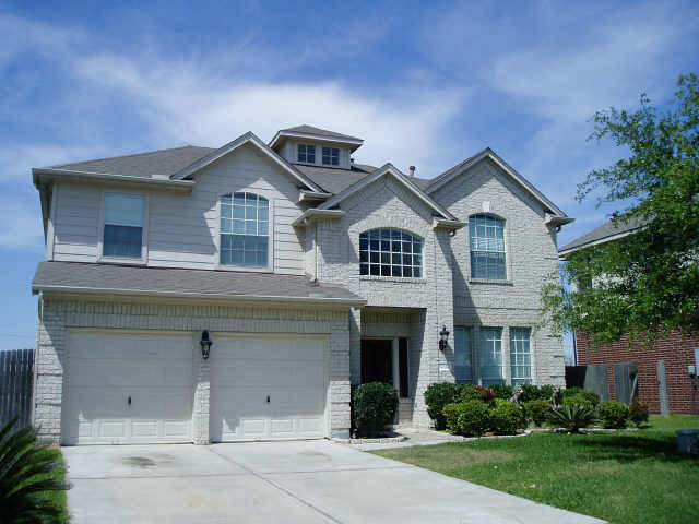 4842 Roaring Springs Rd, Pasadena, TX 77505 photo 1