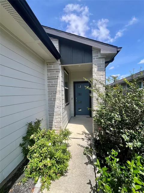 12807 Southborough Ln, Houston, TX 77047