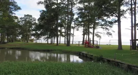 View/Area - 204 Kangaroo, Onalaska, TX 77360 photo 5 of 6