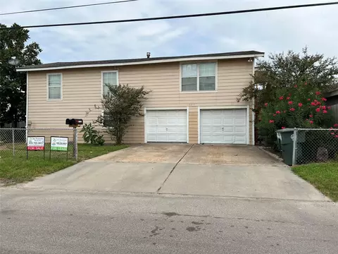 2216 59th St, Galveston, TX 77551