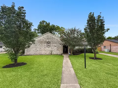 11639 Chuckson Dr, Houston, TX 77065