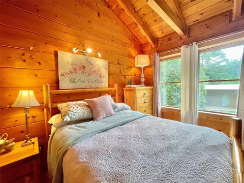 Bedroom - 1100 Bartram Trace Rd, Rayle, GA 30660 photo 4 of 7