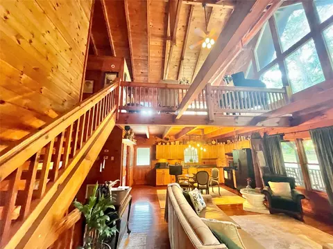 Entry Way - 1100 Bartram Trace Rd, Rayle, GA 30660 photo 3 of 4
