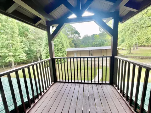 Exterior - 1100 Bartram Trace Rd, Rayle, GA 30660 photo 7 of 10