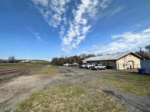 1028 E Frontage Rd, Centerville, TX 75833 photo 1
