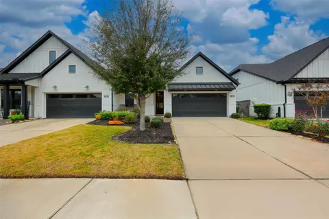11819 Tranquility Summit Dr, Cypress, TX 77433
