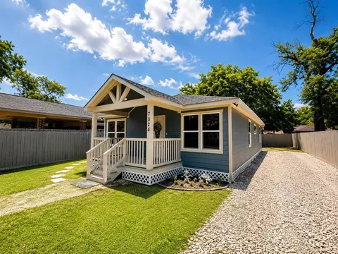 7024 Gonzales St, Houston, TX 77020