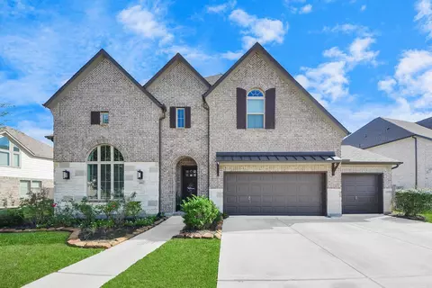 1911 Sapphire Pines Ln, Richmond, TX 77469
