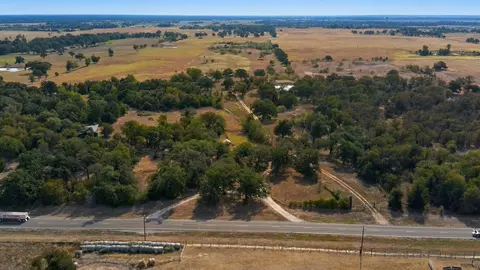 View/Area - 826 Fm 979, Cameron, TX 76520 photo 2 of 6