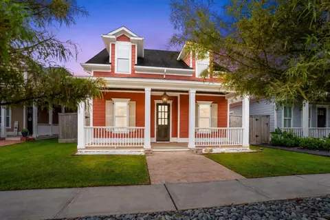 Exterior - 55 Red Harper Dr, Spring, TX 77389 photo 7 of 7