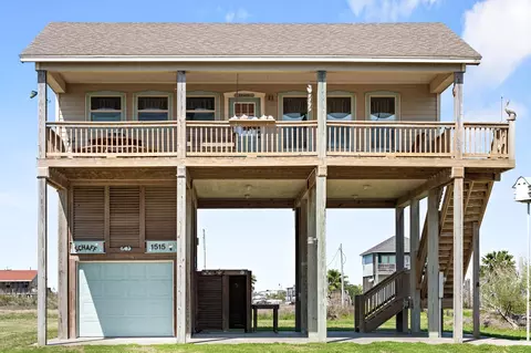 1515 Galveston Ave, Port Bolivar, TX 77650