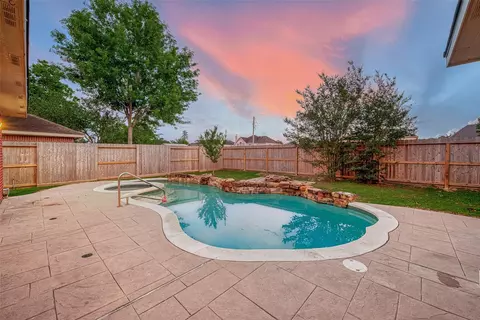 17415 Memorial Crest Dr, Spring, TX 77379