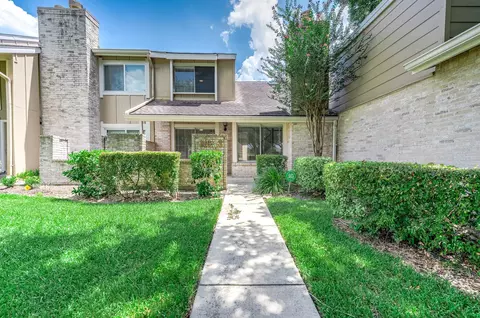 11643 Village Place Dr #194, Houston, TX 77077