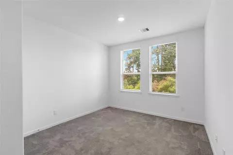 Bedroom - 575 Dry Fork Ln, Conroe, TX 77304 photo 9 of 9