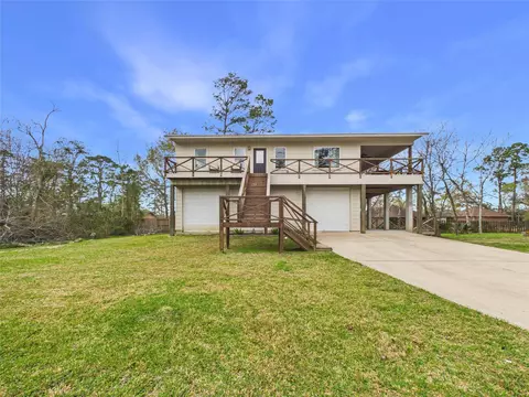 4506 Linninger Ln, Dickinson, TX 77539