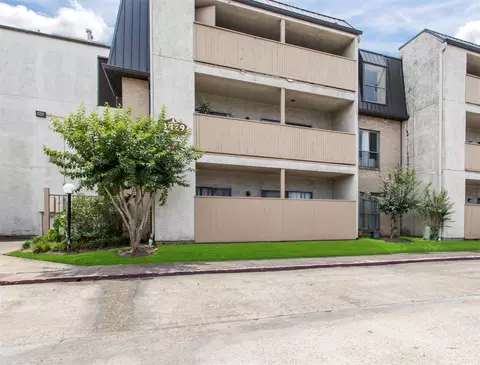 8429 Hearth Dr #3, Houston, TX 77054