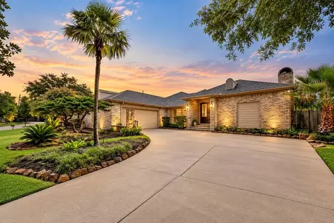3110 Amesbury Ct, Sugar Land, TX 77478