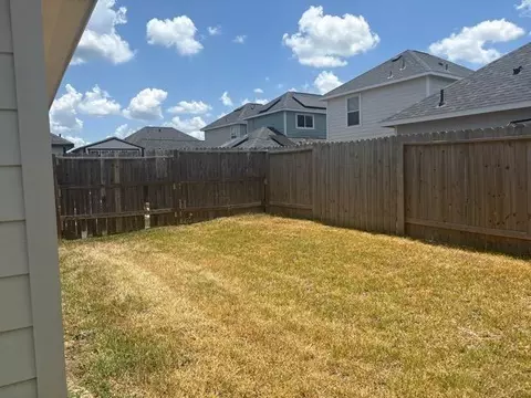 Exterior - 16594 Colleen Pl, Conroe, TX 77306 photo 6 of 7