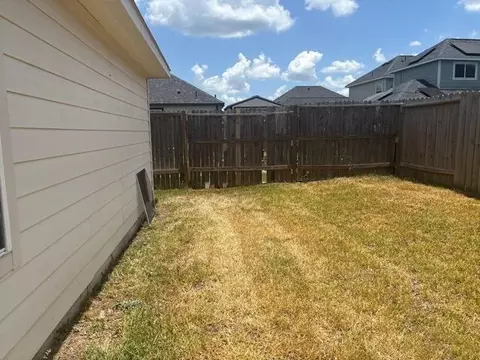 Exterior - 16594 Colleen Pl, Conroe, TX 77306 photo 7 of 7