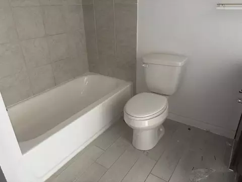 Bath - 16594 Colleen Pl, Conroe, TX 77306 photo 2 of 2
